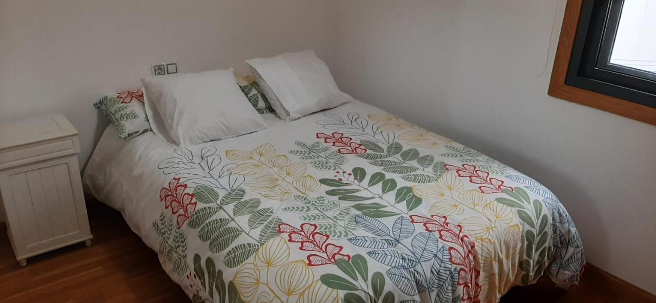 Apartamento Centro De Sanxenxo Con Garaje מראה חיצוני תמונה